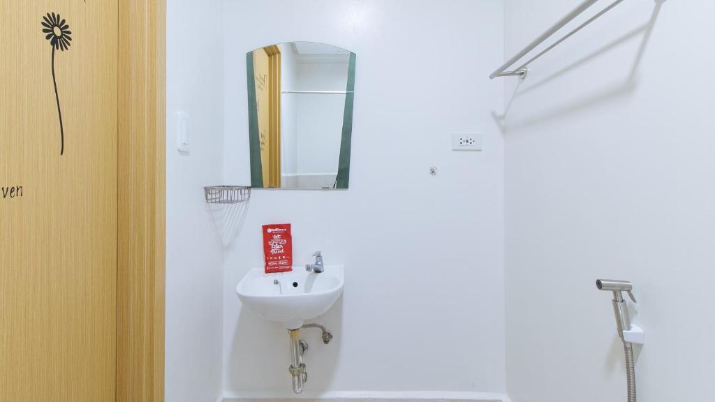 Апартаменти Reddoorz Premium @ Smdc Fairview Кесон-Сіті Екстер'єр фото