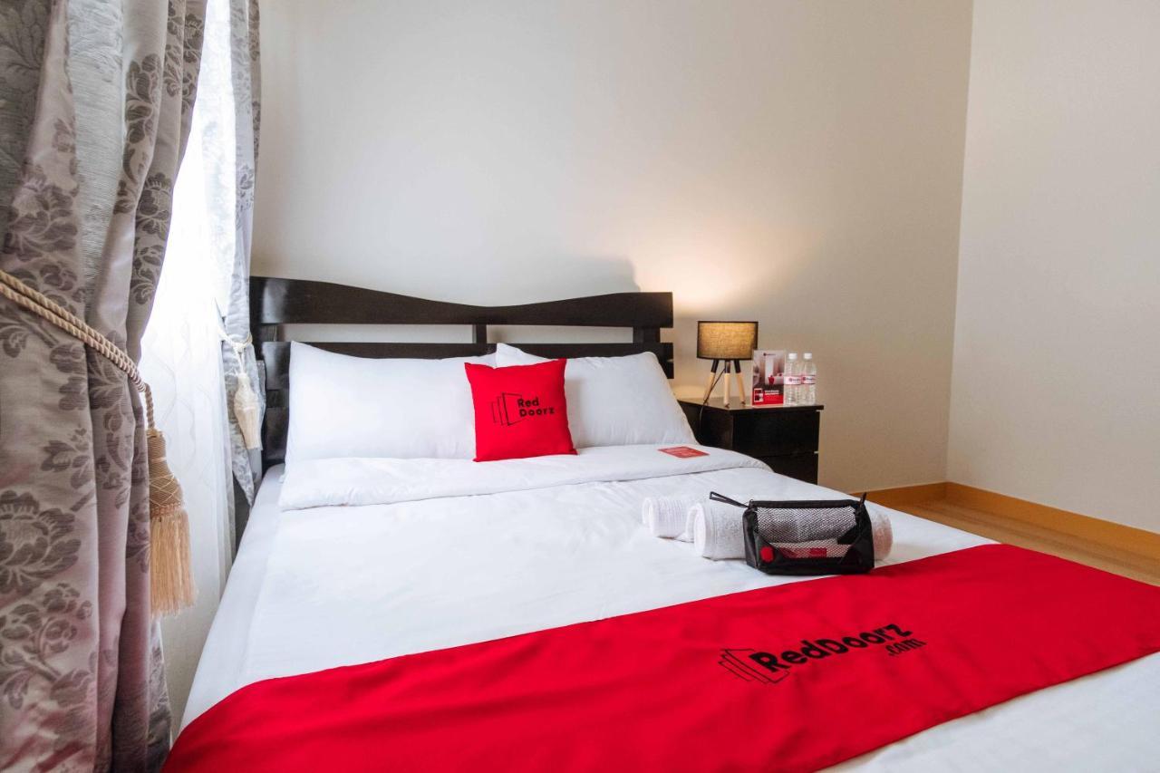 Апартаменти Reddoorz Premium @ Smdc Fairview Кесон-Сіті Екстер'єр фото