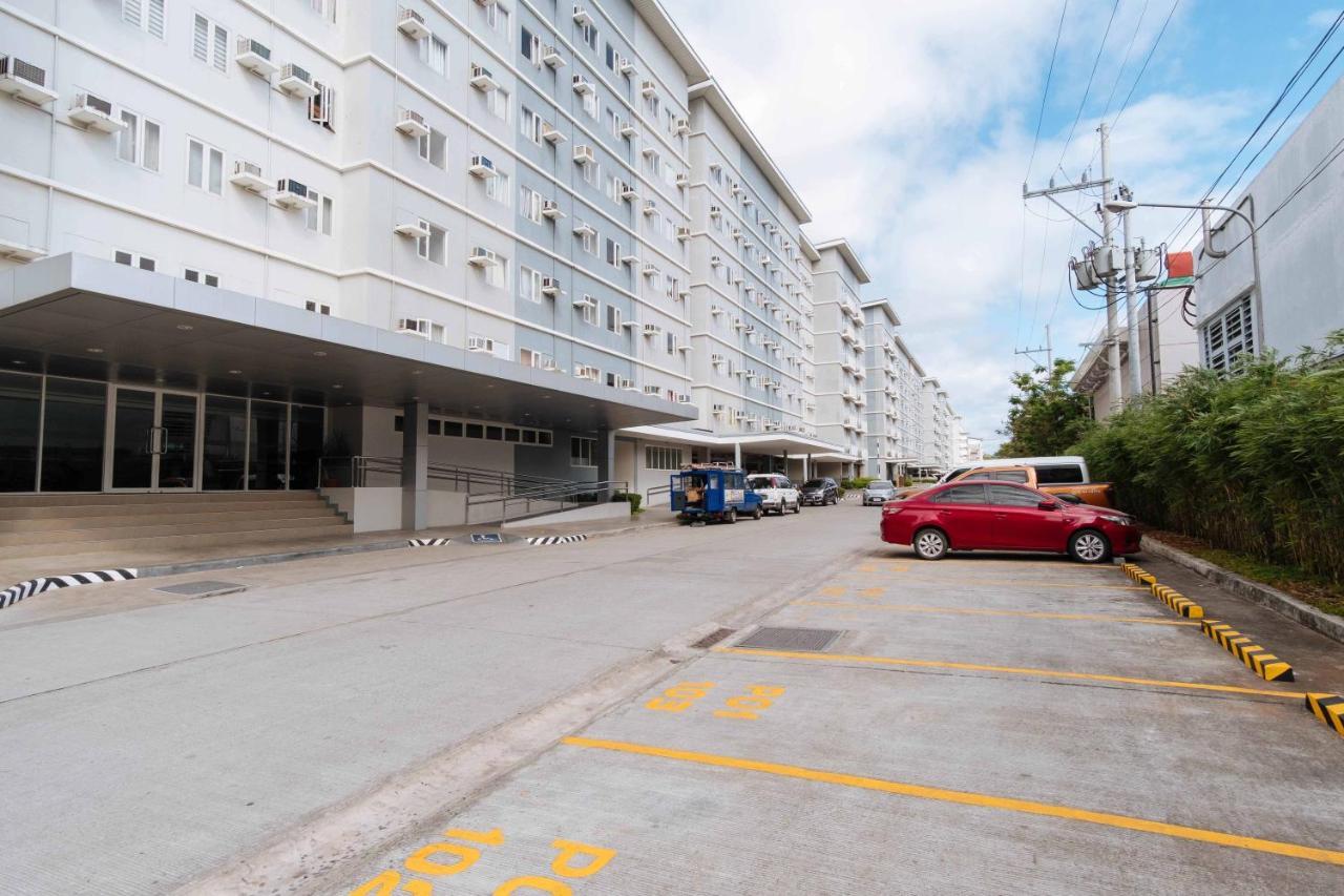 Апартаменти Reddoorz Premium @ Smdc Fairview Кесон-Сіті Екстер'єр фото